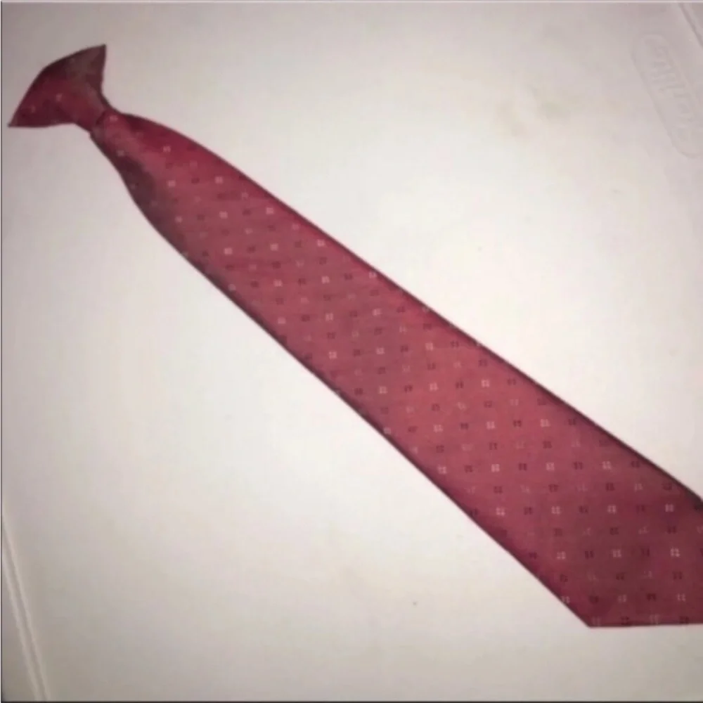 🎻Boys DuPonte Red Clip On Tie